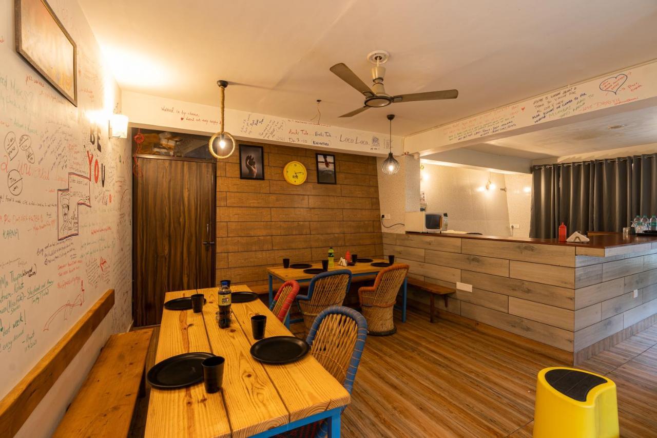 The Hosteller Mussoorie By The Streamside, Kempty Dış mekan fotoğraf