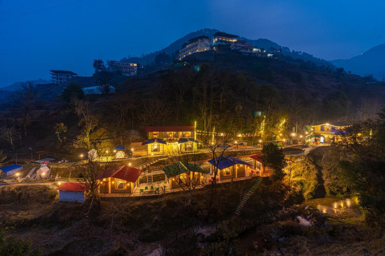 The Hosteller Mussoorie By The Streamside, Kempty Dış mekan fotoğraf