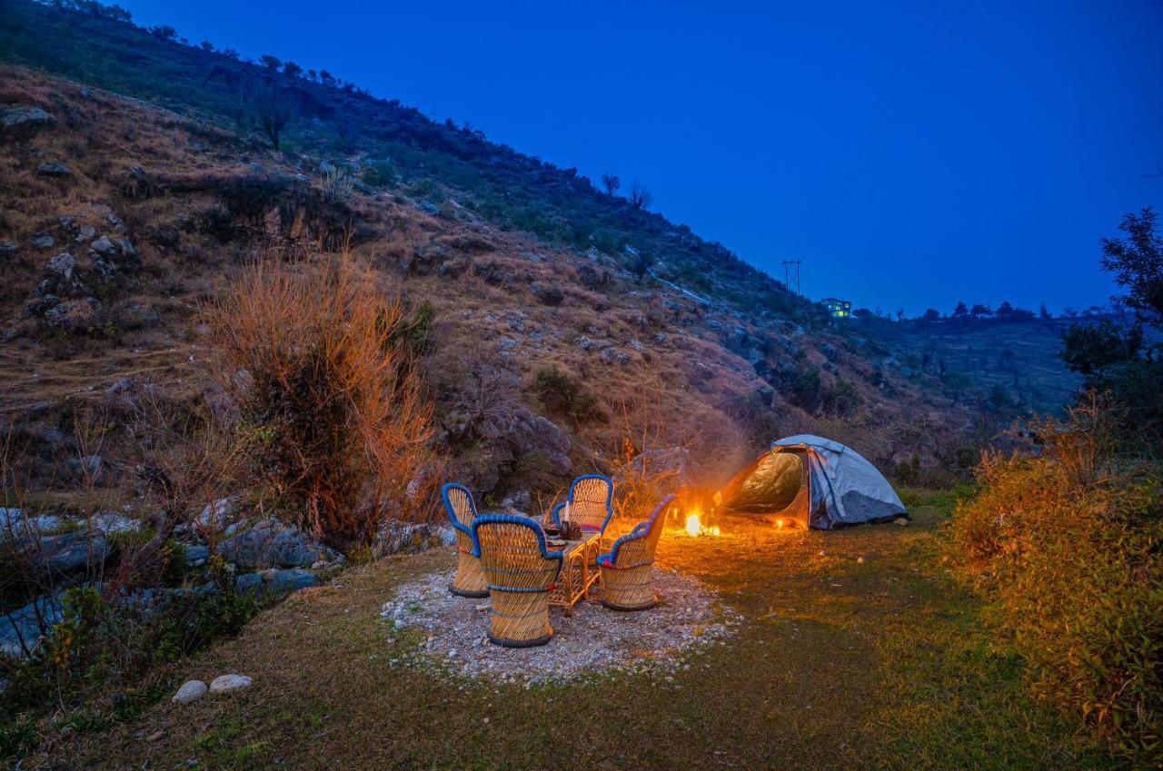 The Hosteller Mussoorie By The Streamside, Kempty Dış mekan fotoğraf