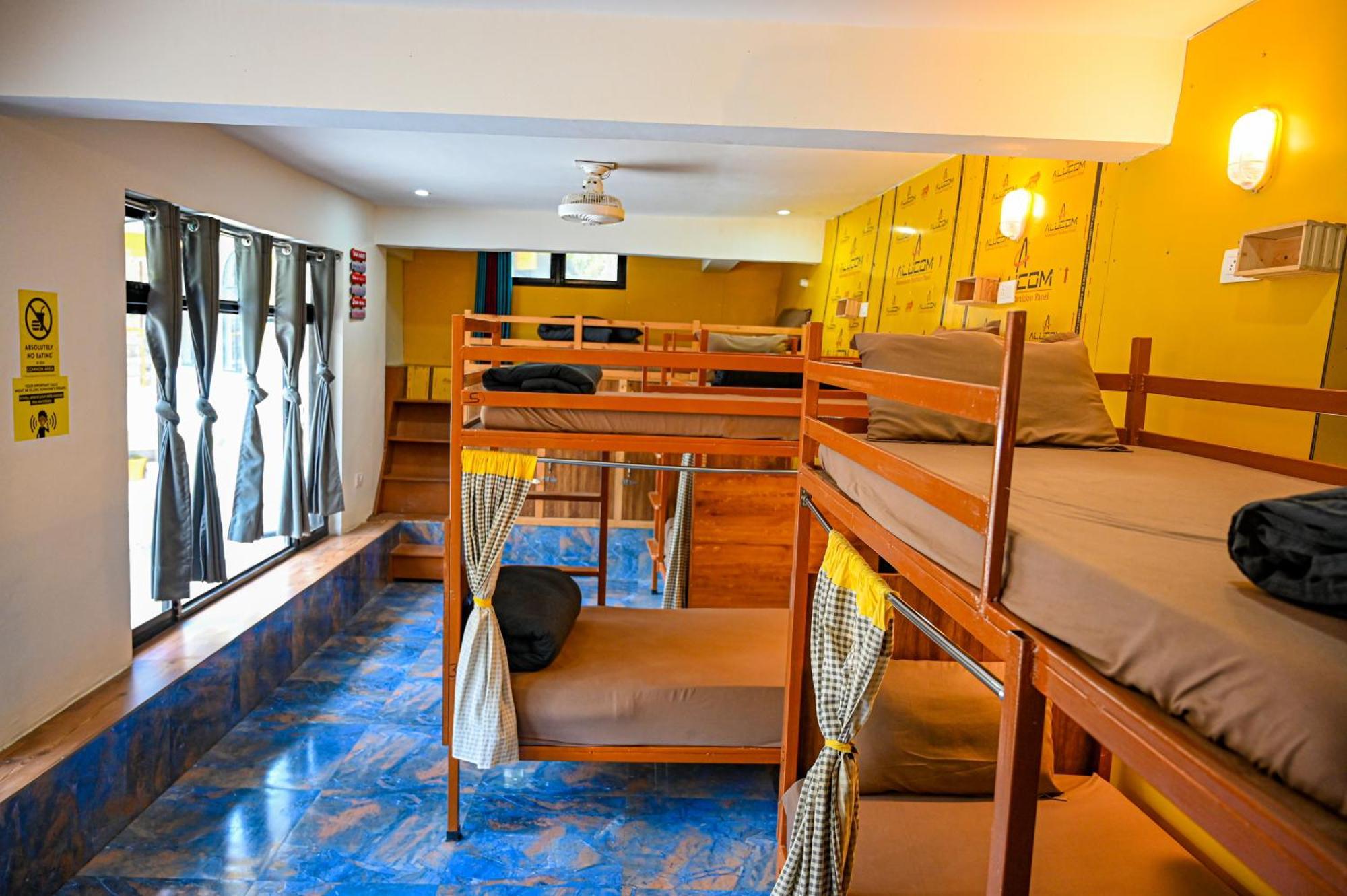 The Hosteller Mussoorie By The Streamside, Kempty Dış mekan fotoğraf