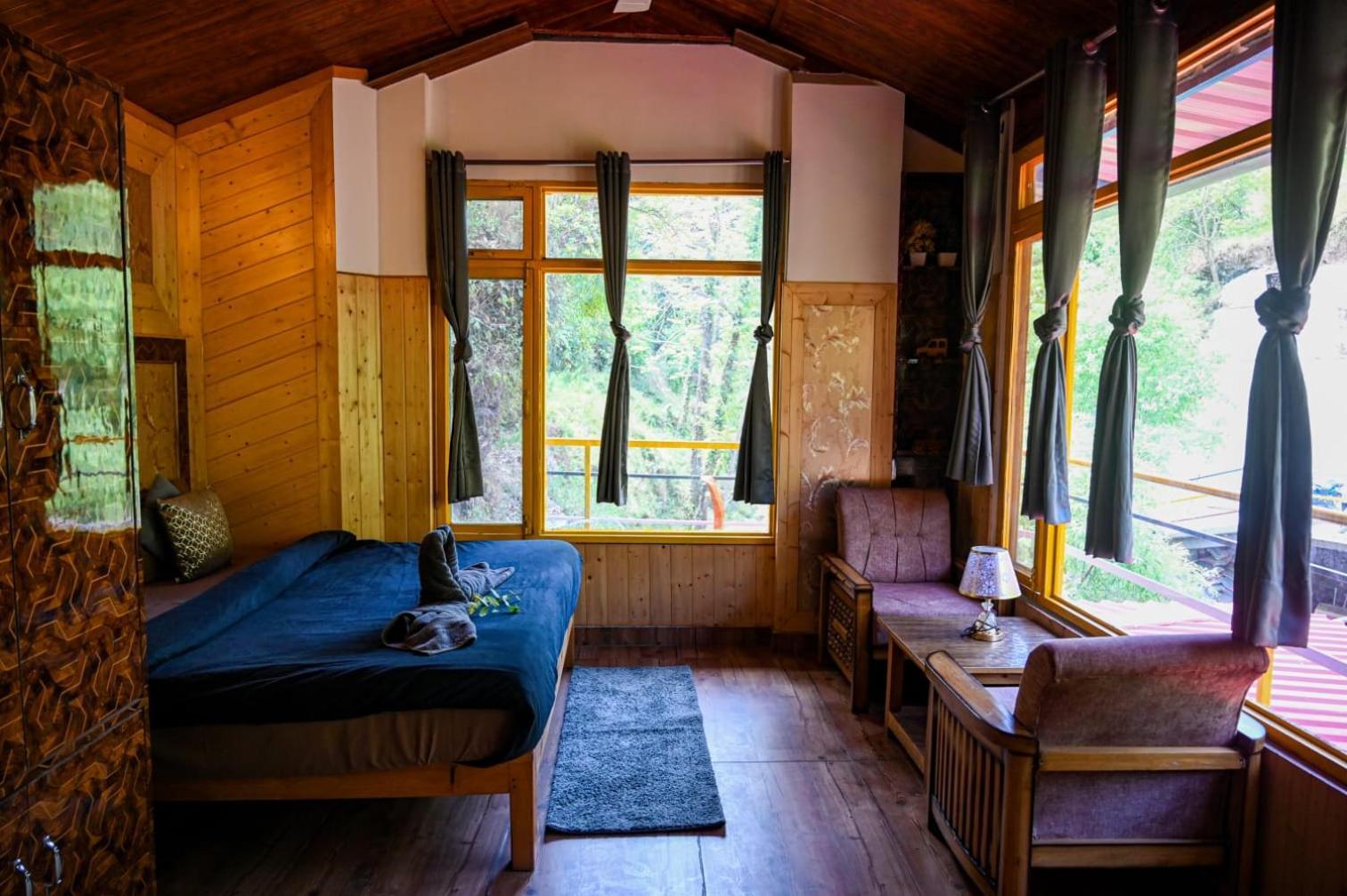The Hosteller Mussoorie By The Streamside, Kempty Dış mekan fotoğraf
